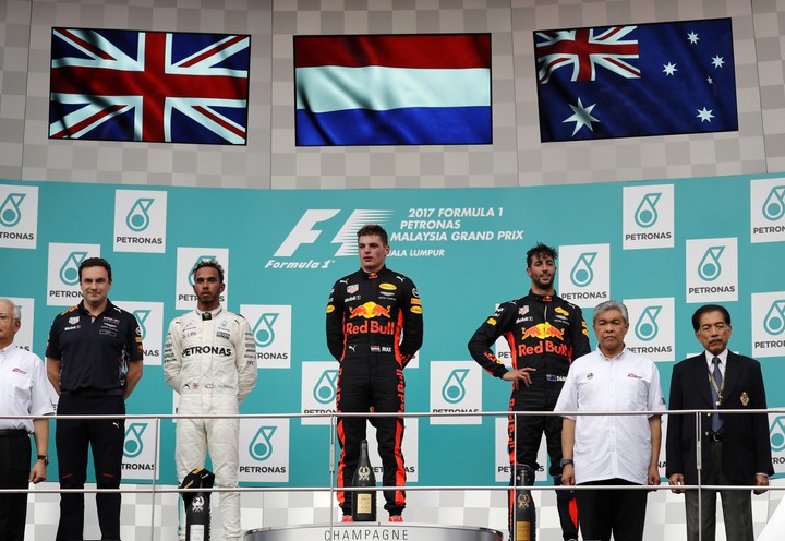 V Malajzii triumf Verstappena, Vettel z posledného miesta štvrtý